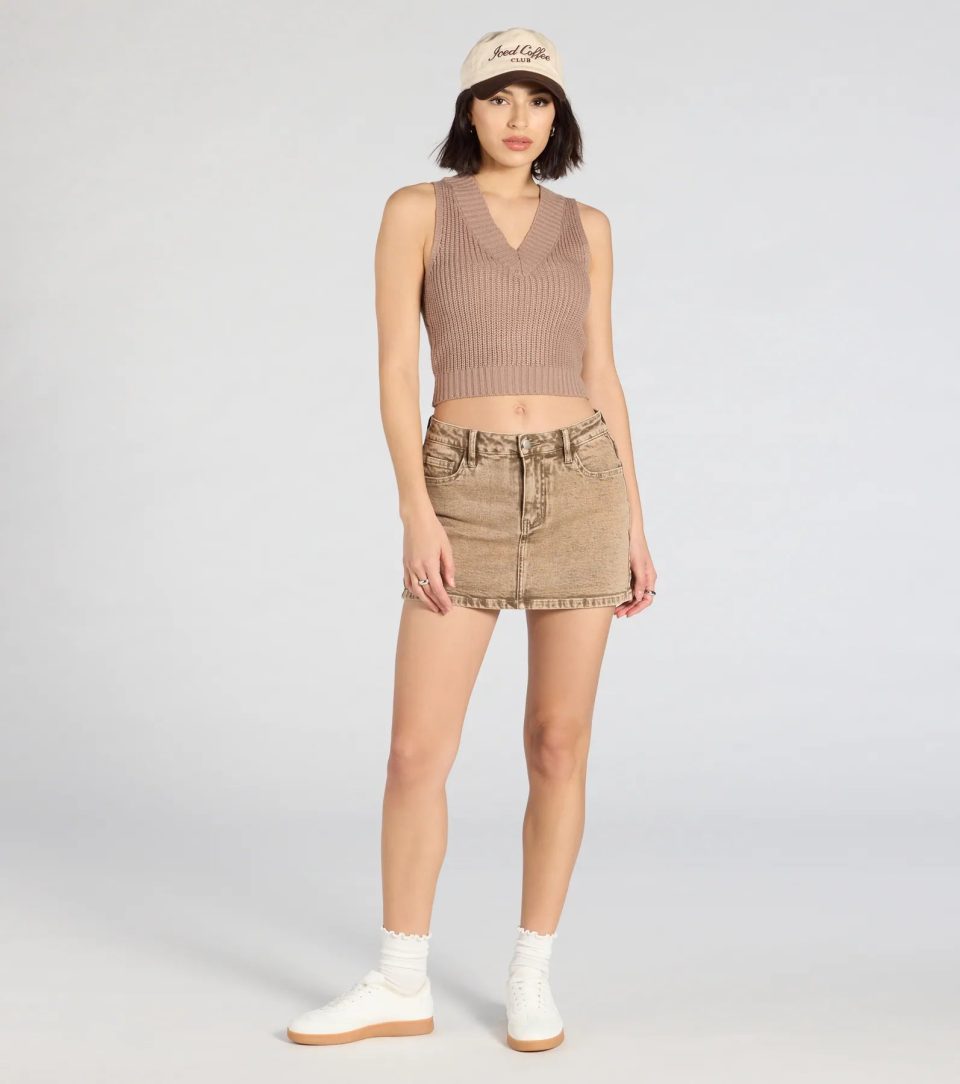 Edgy Yet Sweet Mid-Rise Denim Mini Skort