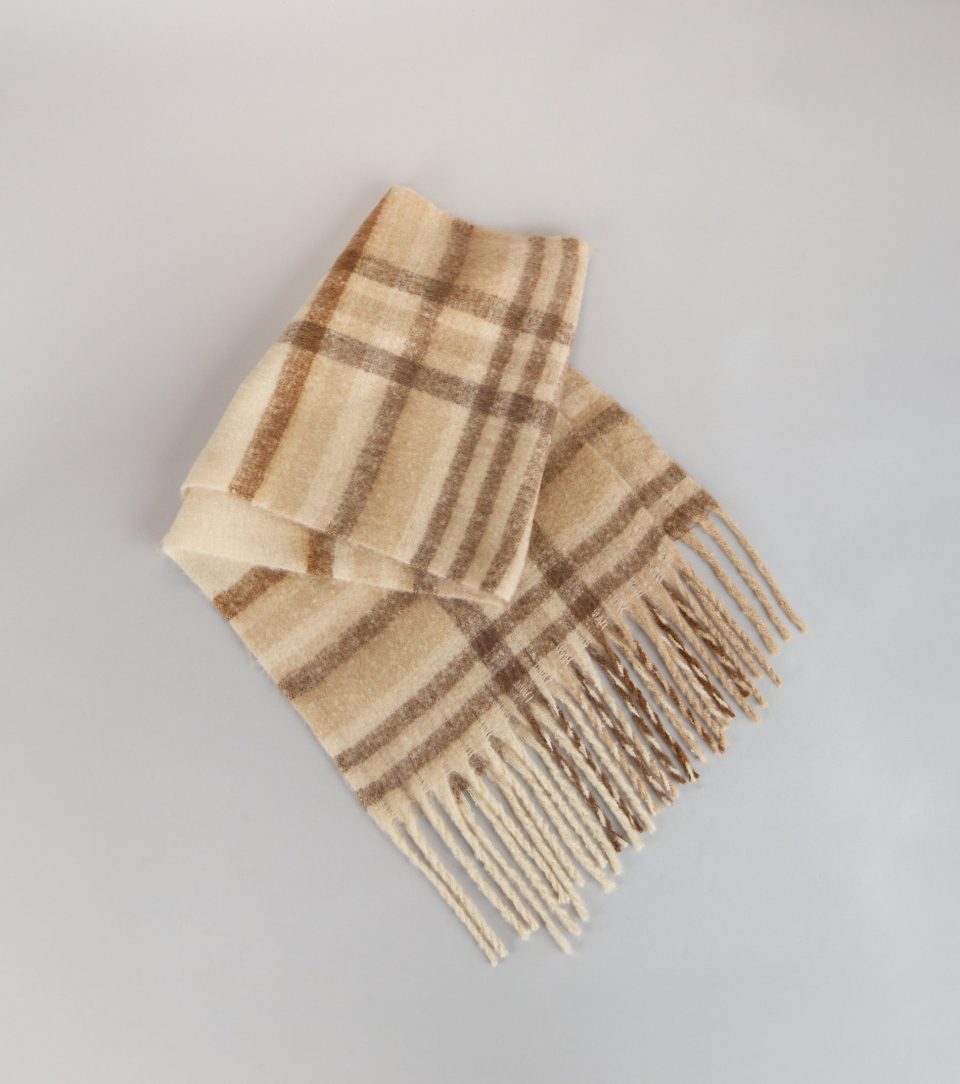 Cozy Check Plaid Knit Scarf